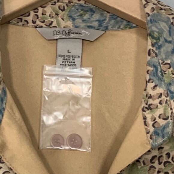 Womens Size Large Leopard Floral Faux Suede Button Up Shirt Safari Old Money - Picture 5 of 7
